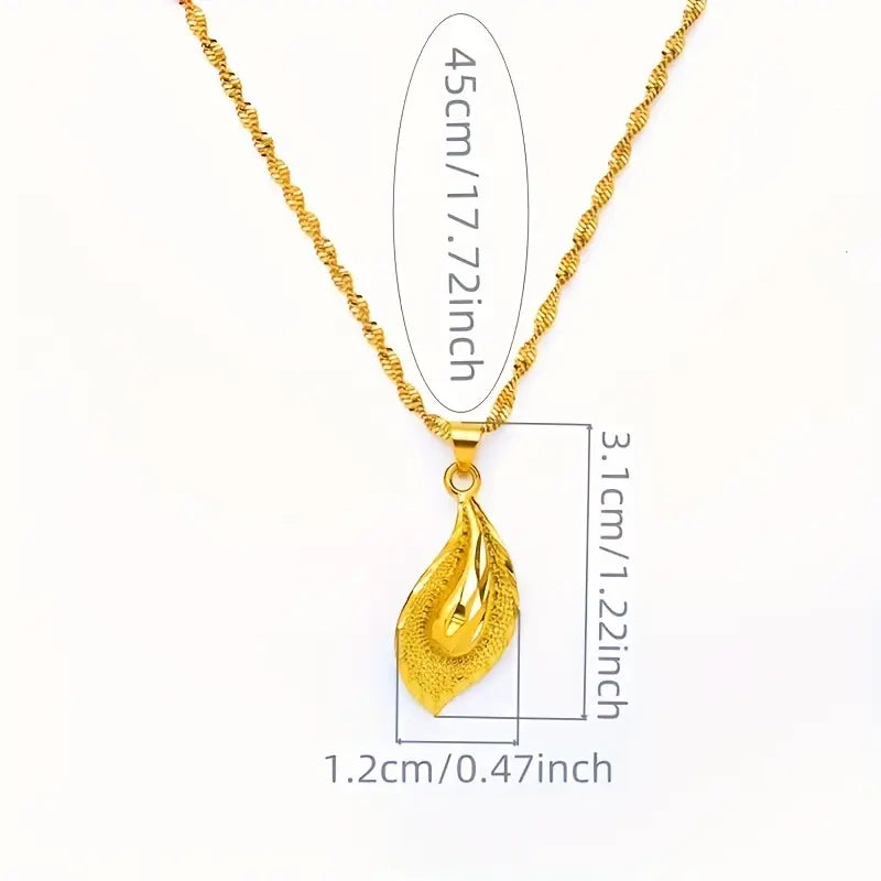 Vintage Luxury Copper Leaf Pendant Necklace for Women
