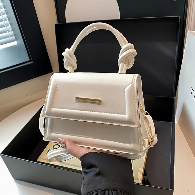 Fashionable Single Shoulder Bag - Adjustable Magnetic Closure