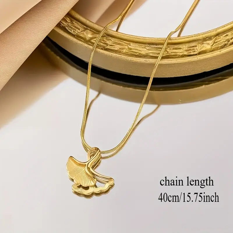 Gold-Plated Ginkgo Leaf Pendant Necklace - Luxurious and Minimalist Design