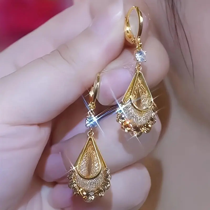 Elegant and Stylish High-End Fashionable Drop Earrings for Women