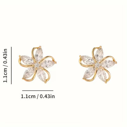 Women's Cubic Flower Stud Earrings - Elegant Vintage -Looking Flower Jewelry