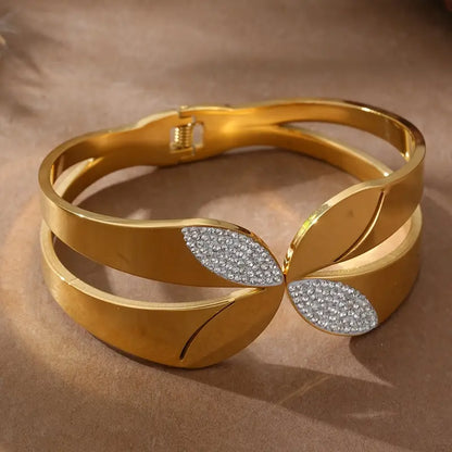 Stainless Steel Four Leaf Clover Bracelet, Bracelet Inlaid with White High-quality Synthetic Zirconia