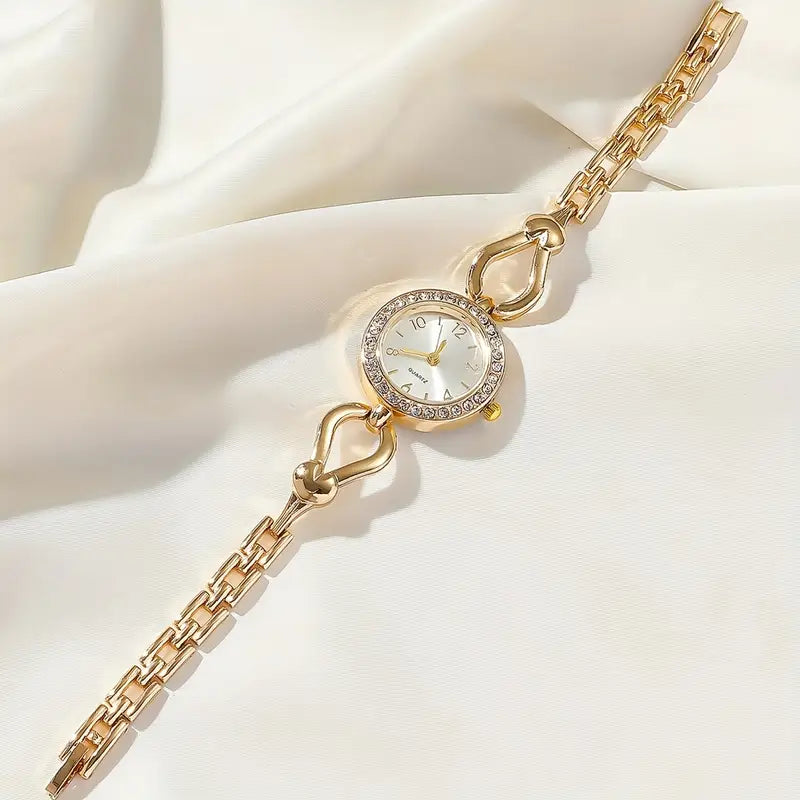 Women'S Quartz Watch with Rhinestone Accents, Round Zinc Alloy Case & Chain