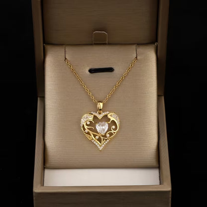 Artificial Heart Crystal Hollow Pattern Pendant Necklace