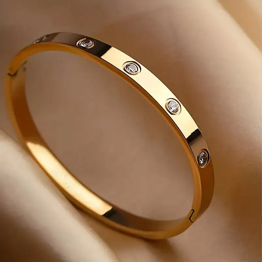 Classic Versatile Elegant Temperament Bracelet Gift Bracelet