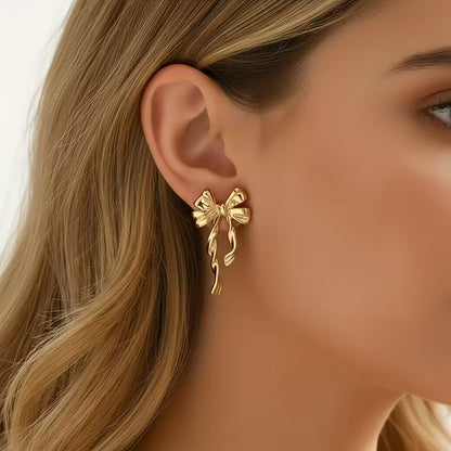 Fashionable Commuter 3D Golden Bow Earrings