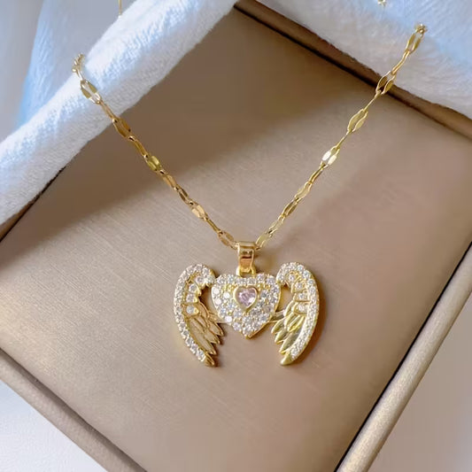 18K Gold Plated Vacuum Electroplated Heart with Flying Wings Pendant Stainless