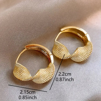 Tone Leaf Design Hoop Earrings, Zinc Alloy with Copper Posts, Fashionable Geometric Distortion