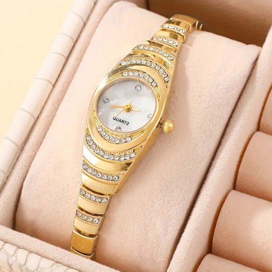 Elegant Women's Golden-Tone Quartz Watch with Sparkling Rhinestone Band