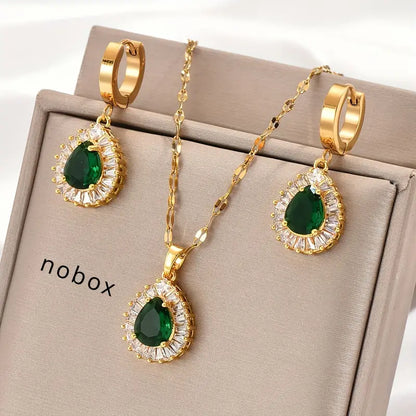Golden Stainless Steel Cubic Synthetic Zirconia Golden Plated Created