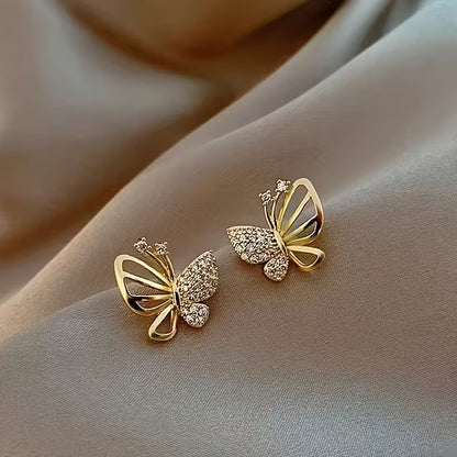 A Pair of Simple and Fashionable Butterfly-Shaped Earrings