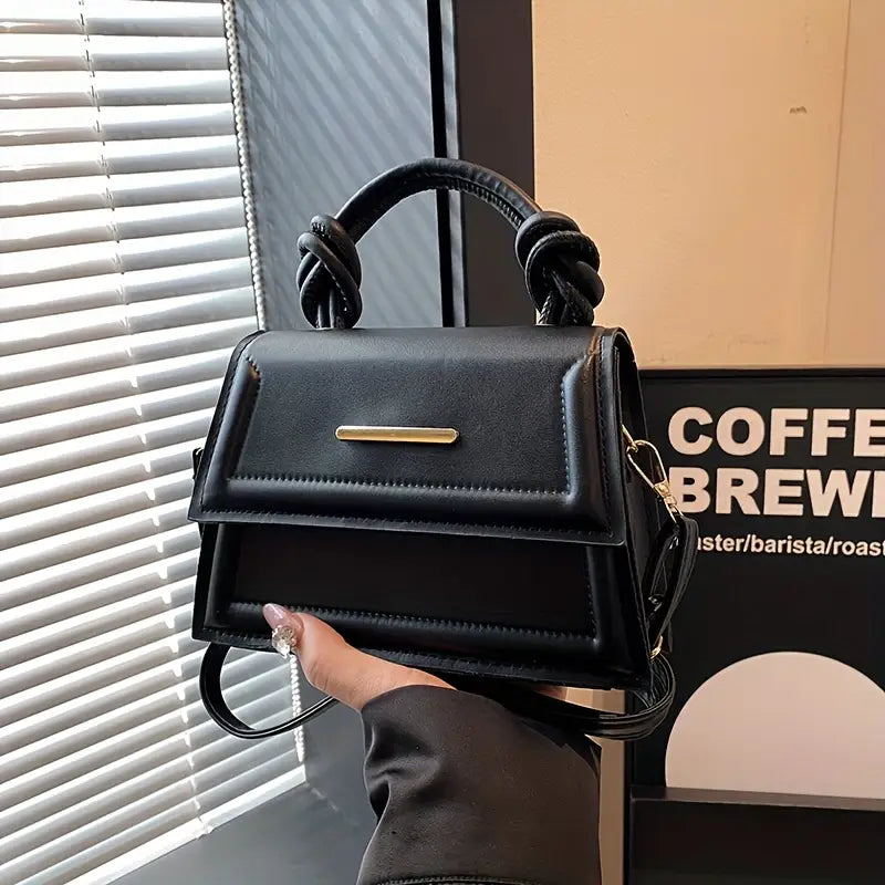 Fashionable Single Shoulder Bag - Adjustable Magnetic Closure