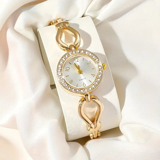 Women'S Quartz Watch with Rhinestone Accents, Round Zinc Alloy Case & Chain