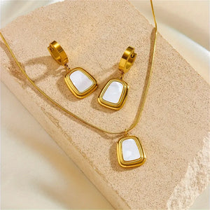 European and American style natural shell geometric triangle