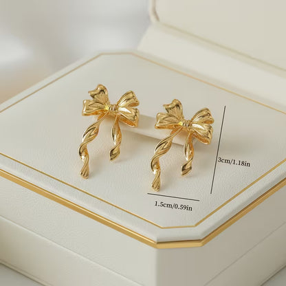 Fashionable Commuter 3D Golden Bow Earrings