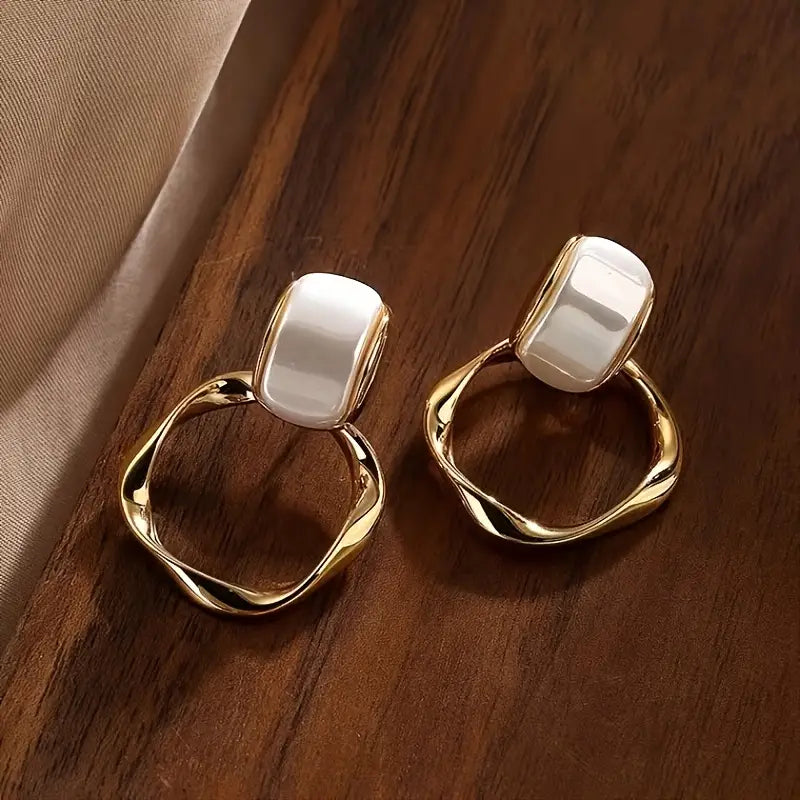 Needle Exaggerated Metal Circle Earrings - High-End Personality Trend Niche All-Match