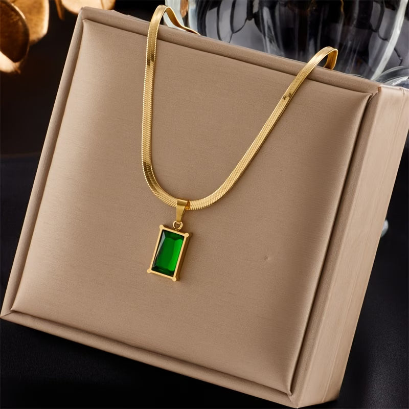 Classic Light Luxury Elegant Golden Stainless Steel Necklace