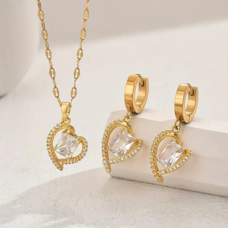 Stainless Steel Gold-Plated Cubic Zirconia Heart Earrings, Featuring a Light Luxury