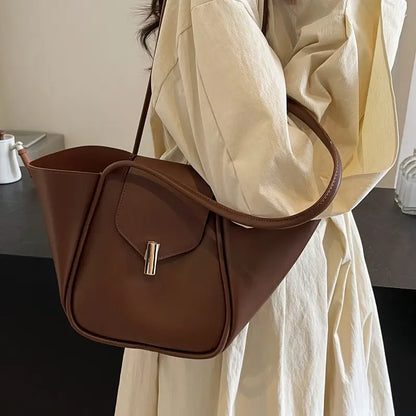 Professional Work Handbag with Spacious Interior