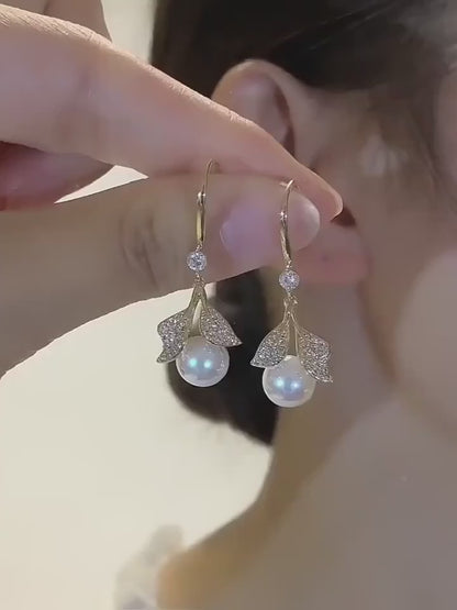 Vintage-Inspired Zinc Alloy Leaf & Faux Pearl Drop Earrings with Copper Posts